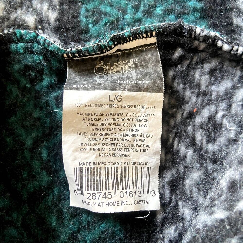 Green Drug Rug - Picture 3 of 3